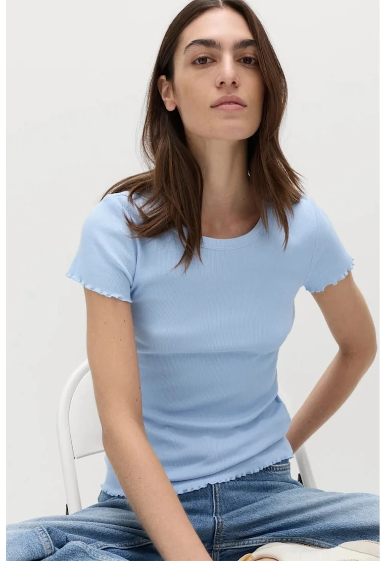 Tricou slim fit cu decolteu la baza gatului, Albastru deschis