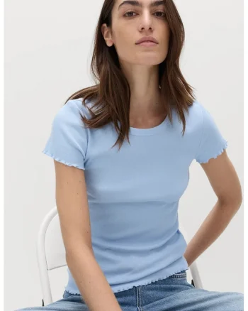 Tricou slim fit cu decolteu la baza gatului, Albastru deschis