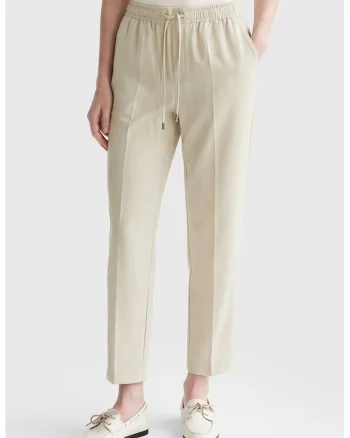 Pantaloni cu snur de ajustare si pensa, Alb murdar