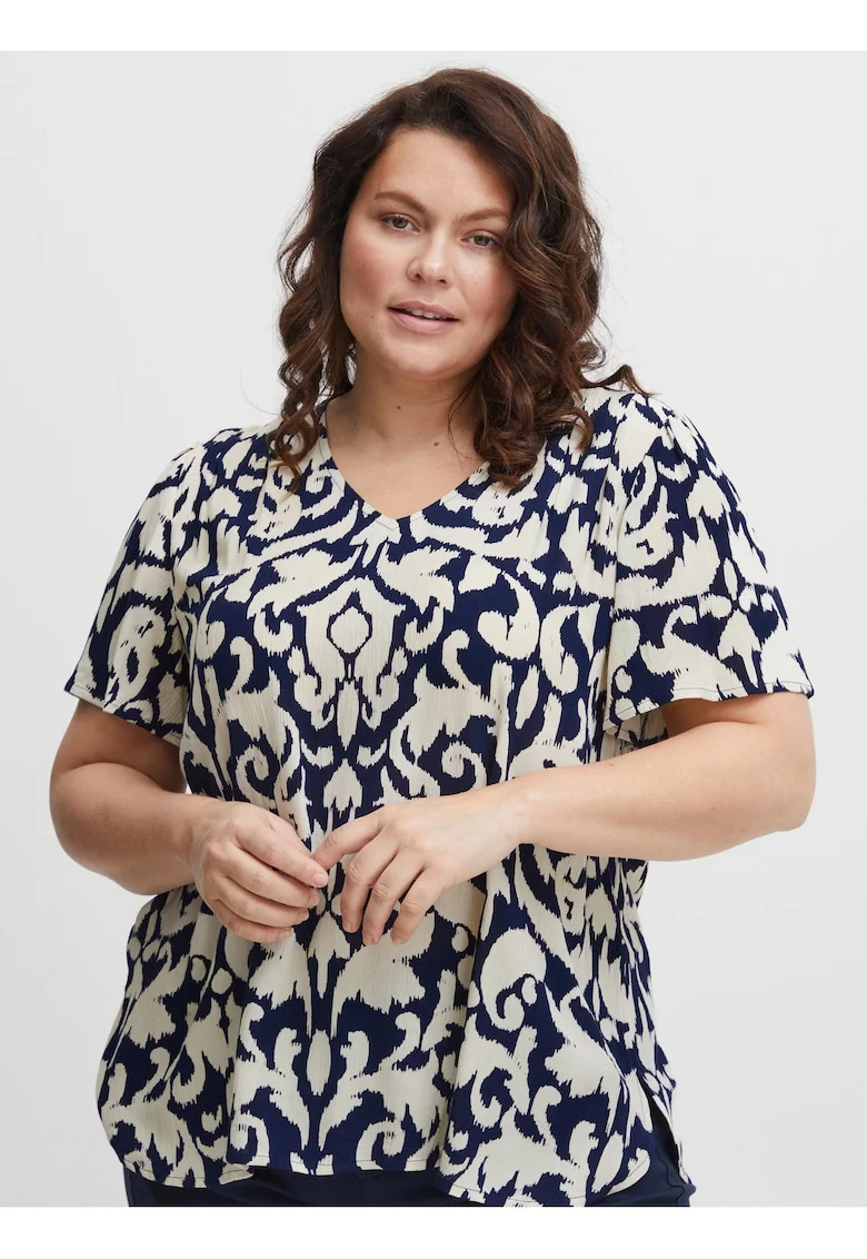 Bluza cu model