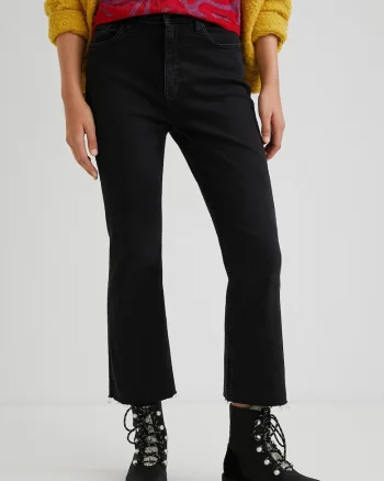 Blugi bootcut