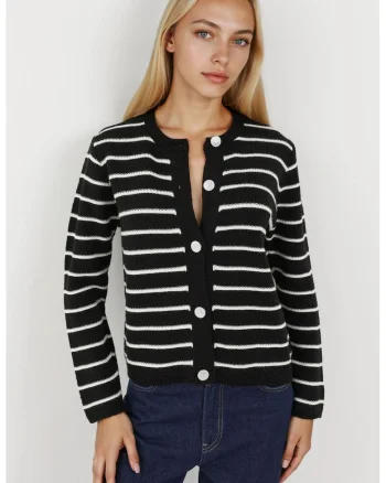 Pulover dama,  tricot, model cu dungi si nasturi, negru/alb