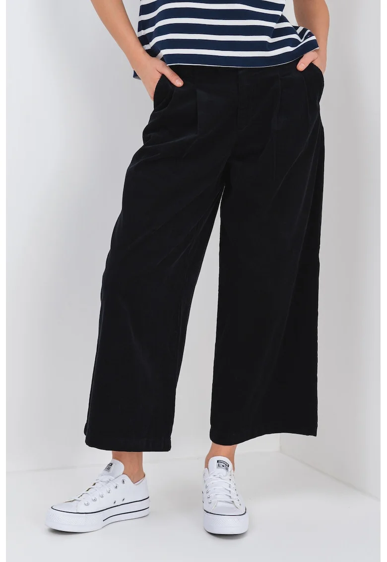 Pantaloni crop evazati cu buzunare laterale, Negru
