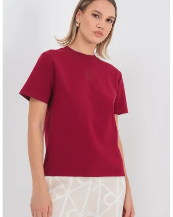 Tricou uni cu decolteu la baza gatului, Visiniu