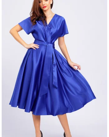 Rochie midi evazata cu aspect satinat