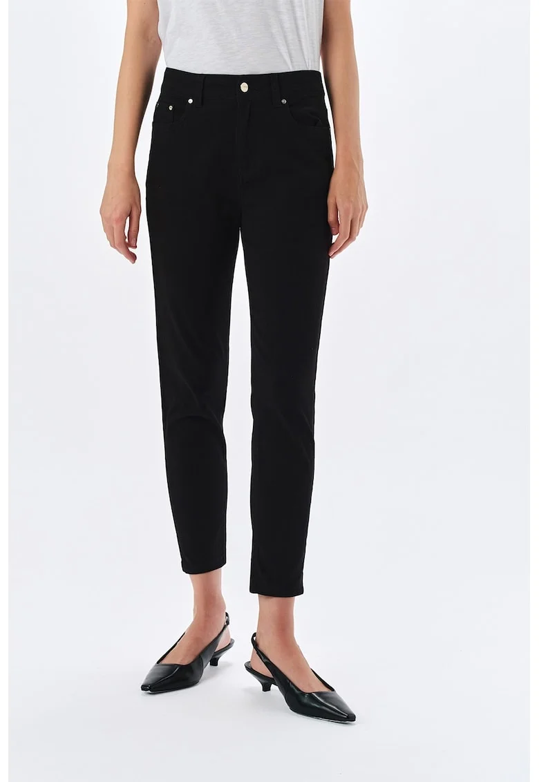 Pantaloni crop skinny, Negru