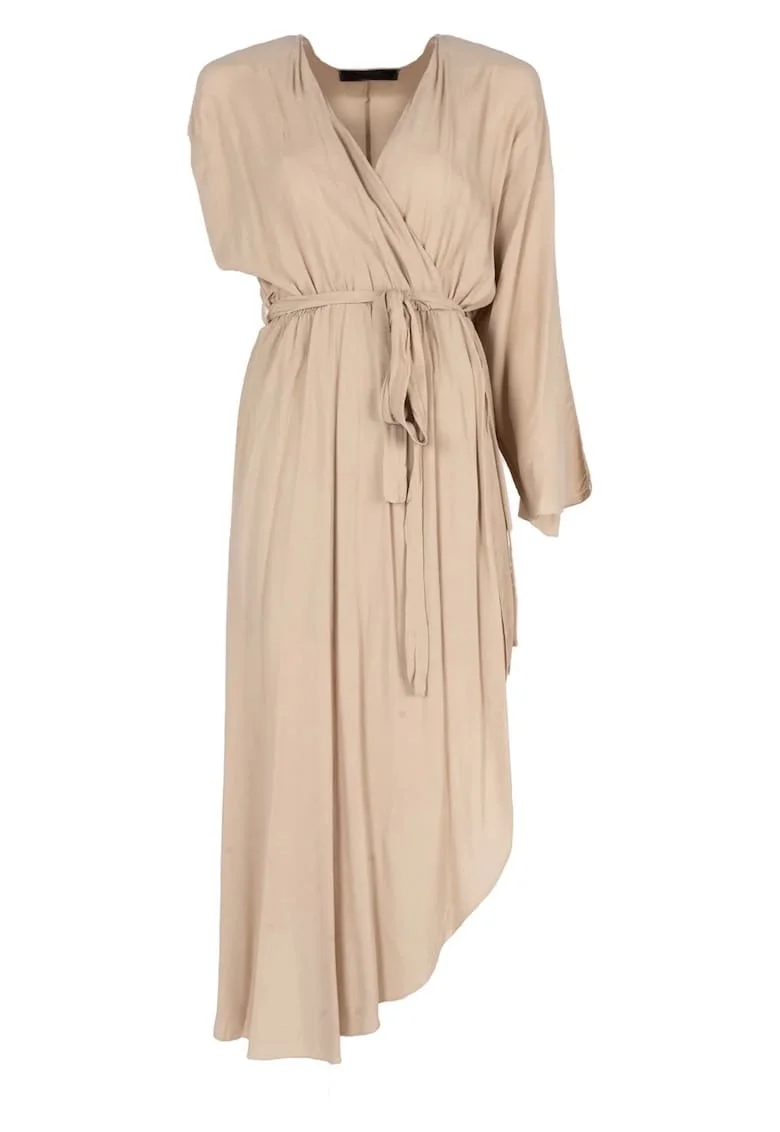 Rochie cu design asimetric,
