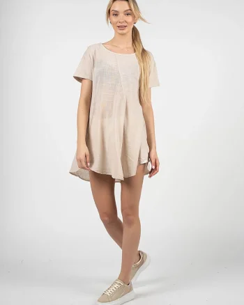 Tricou  Tricou semitransparent cu croiala lunga Gretta,