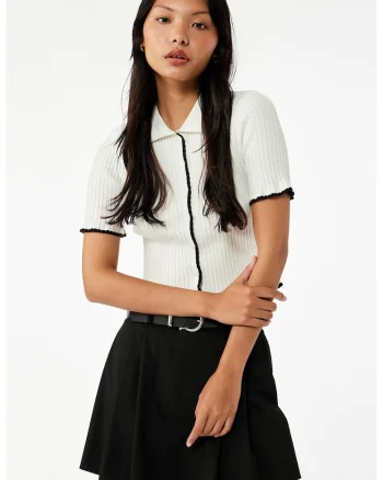 Pulover cu maneci scurte, Alb fildes/Negru