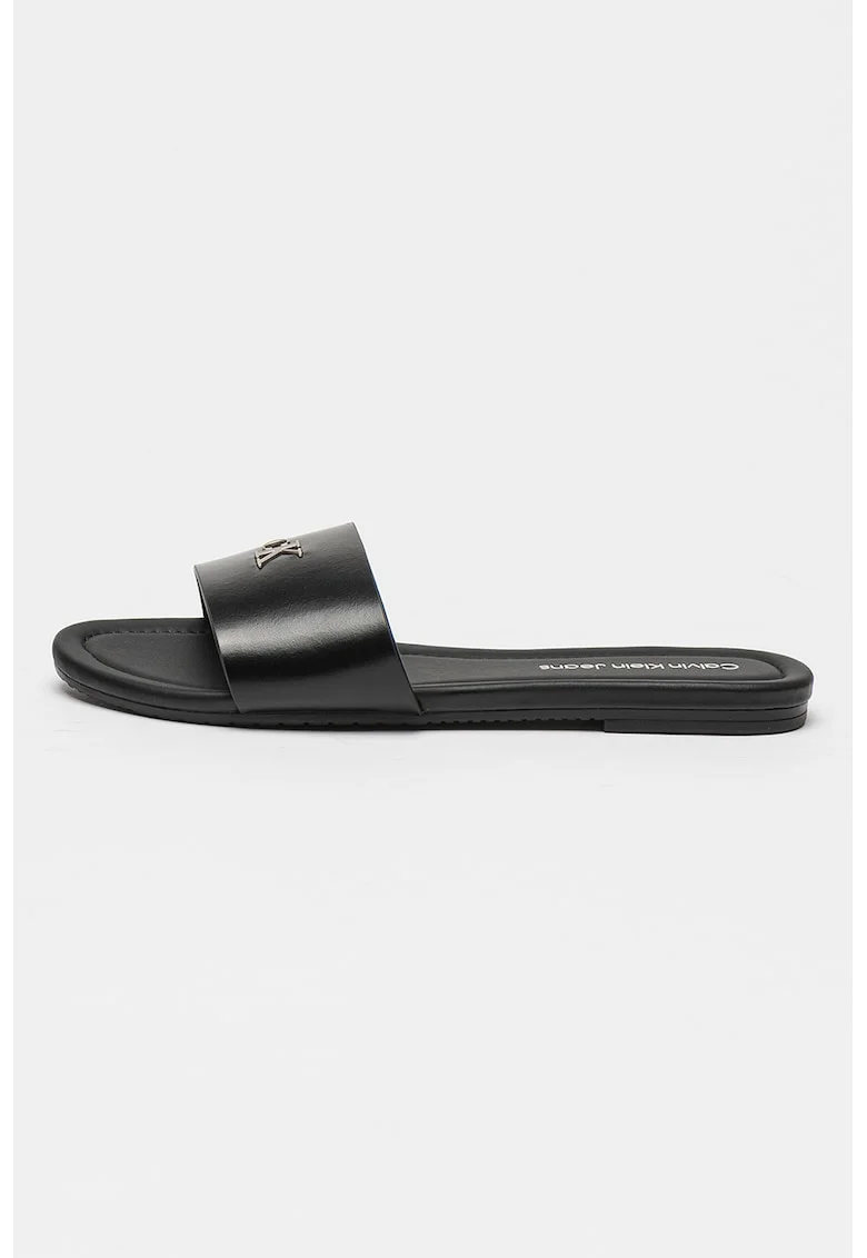 Papuci cu monograma metalica, Negru