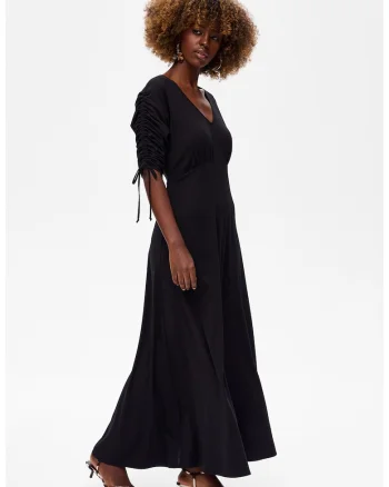 Rochie maxi cu decolteu in V Beti, Negru