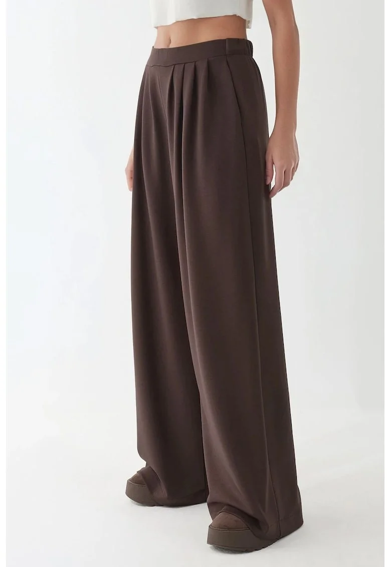 Pantaloni dama,  croiala larga, maro cognac, elasten