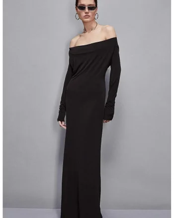 Rochie lunga cu decolteu pe umeri, Negru