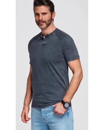 Tricou cu efect decolorat si nasturi la decolteu  OM-TSWT-0150, Albastru inchis