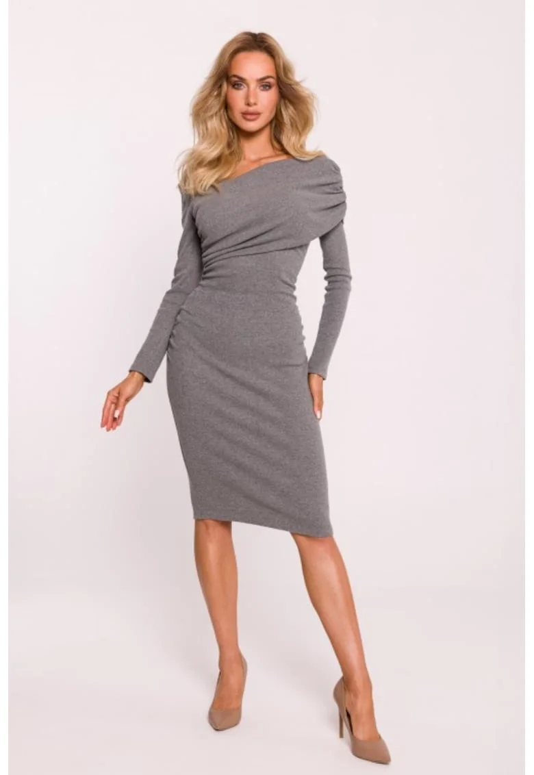 Rochie-creion cu drapaje si decolteu pe un umar,