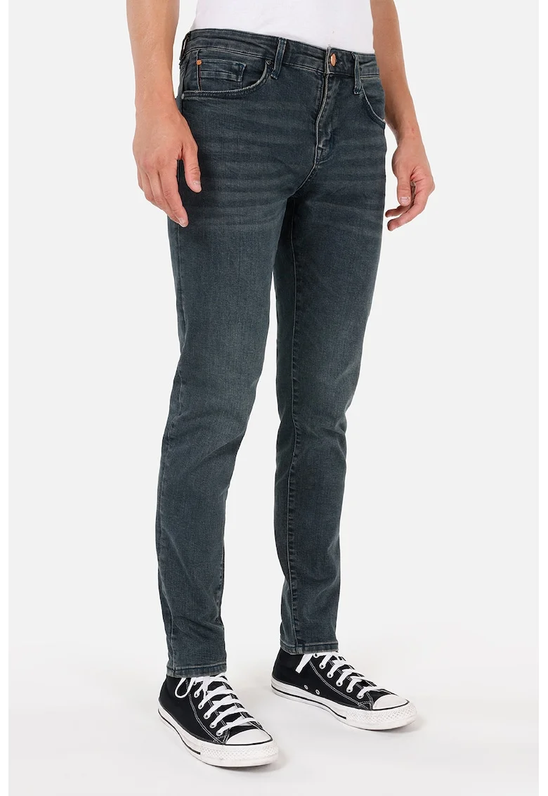 Blugi slim fit, Albastru