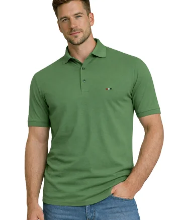 Tricou din material piqué cu detaliu brodat in piept