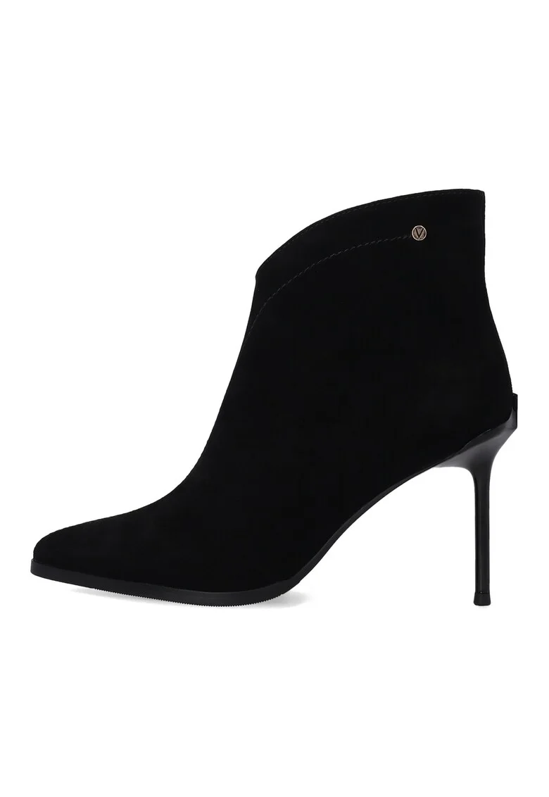 Botine cu toc stiletto