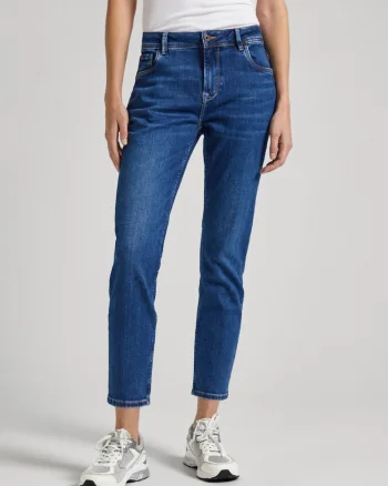 Jeans capri cu croiala dreapta,