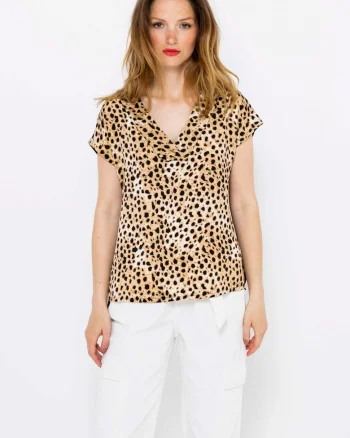 Bluza cu imprimeu leopard si maneca scurta