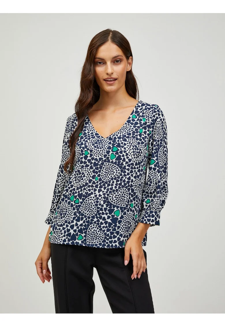 Bluza cu inimioare si maneci trei sferturi,