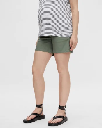 Pantaloni scurti de maternitate