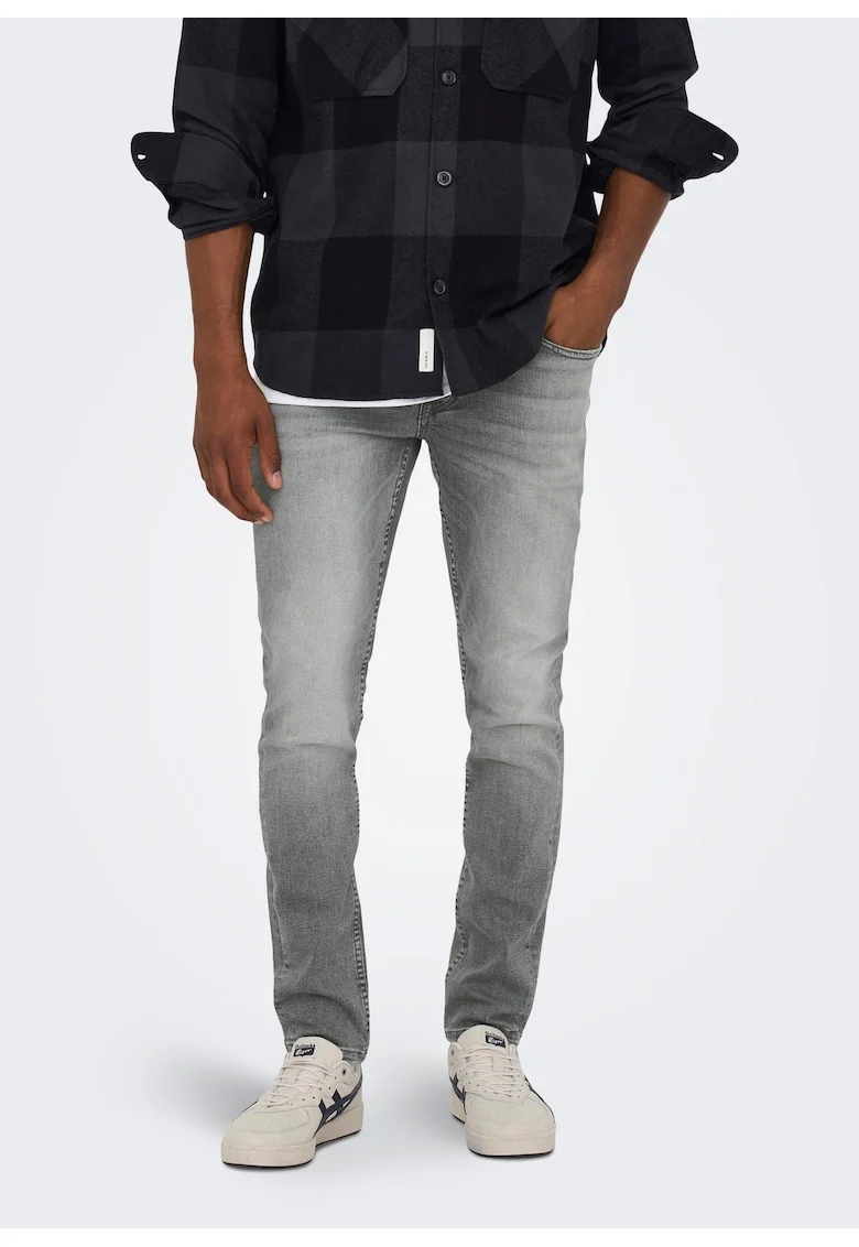 Blugi slim fit