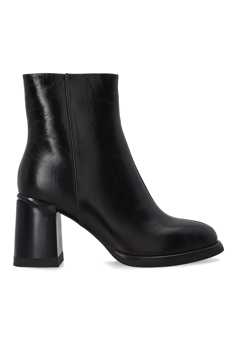 Botine din piele cu toc masiv si varf rotunjt