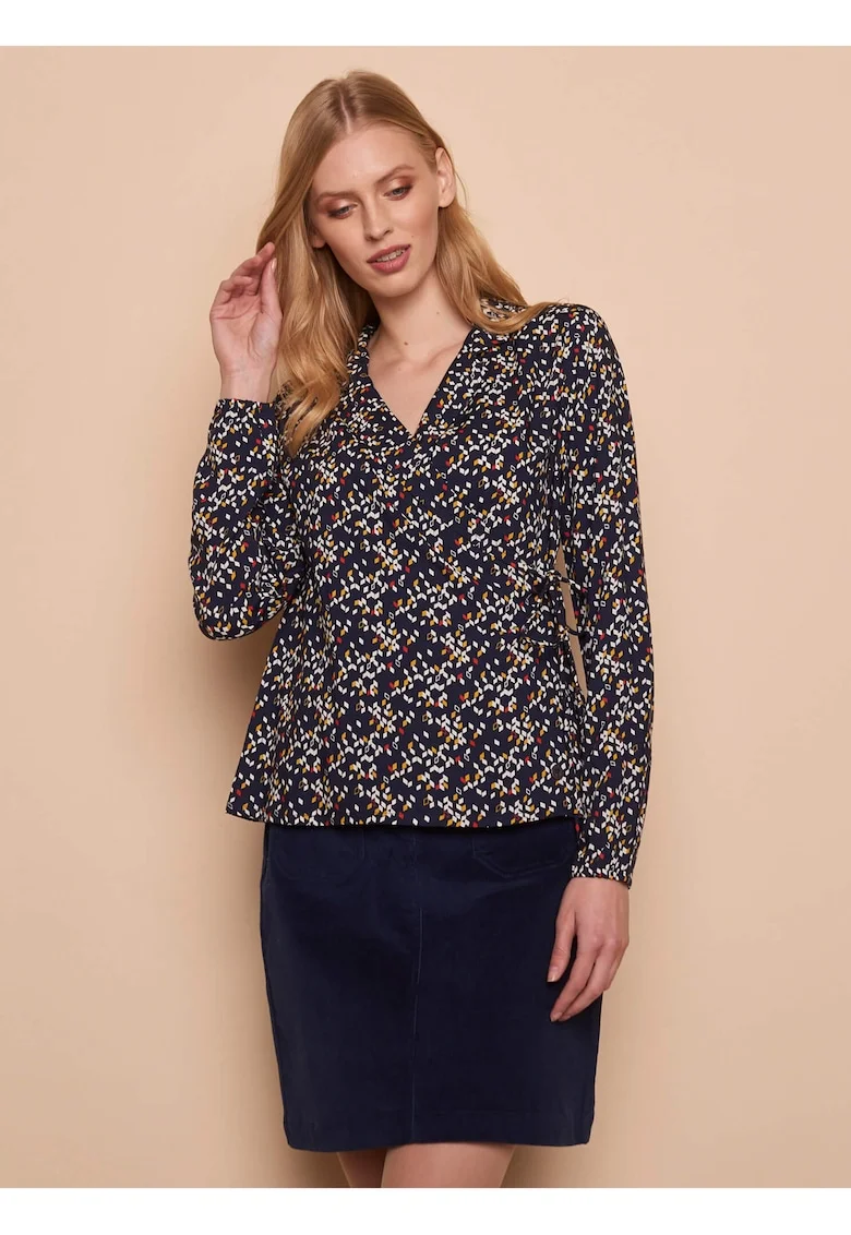 Bluza cu model petrecuta,