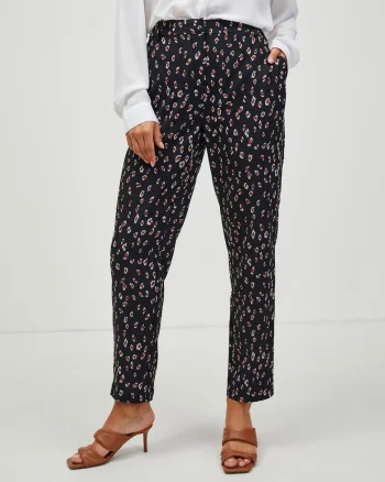 Pantaloni cu imprimeu si buzunare laterale