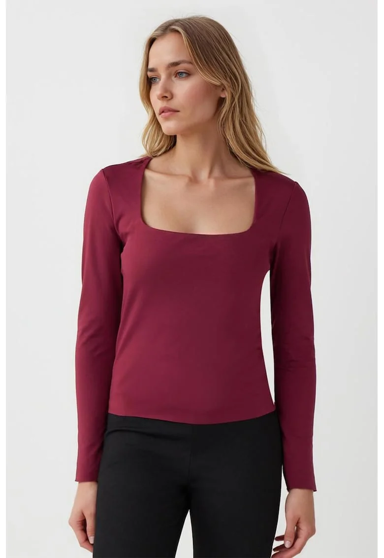 Bluza cu decolteu patrat, Visiniu
