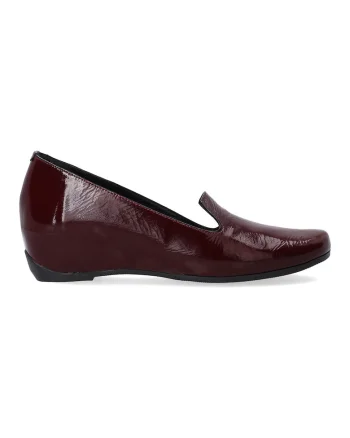 Pantofi loafer din piele lacuita, Visiniu