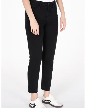 Blugi slim-fit 703 Carla, Negru