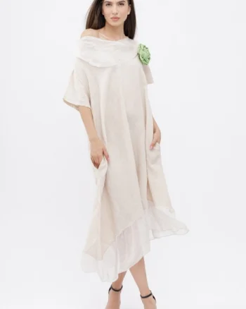 Rochie bej usor asimetrica A-line, din in cu guler si volan din matase, oversize