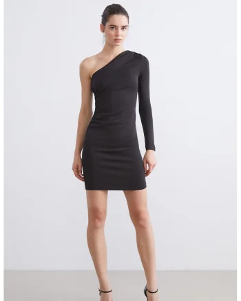Rochie cambrata cu o maneca, Negru