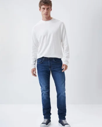 Jeans cu croiala slim fit si talie medie,
