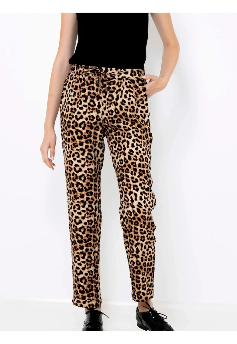 Pantaloni animal print cu talie inalta