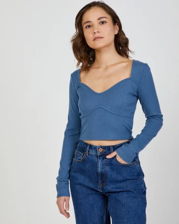 Bluza crop cu decolteu patrat,