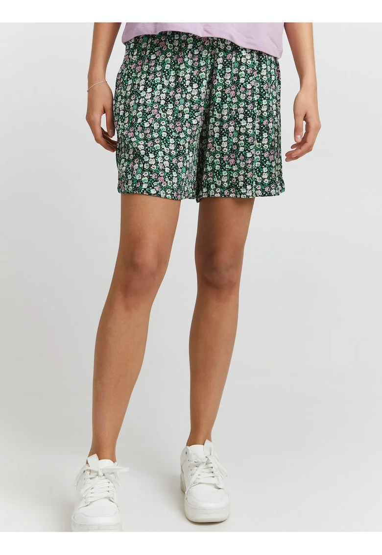 Pantaloni scurti vaporosi cu model floral .