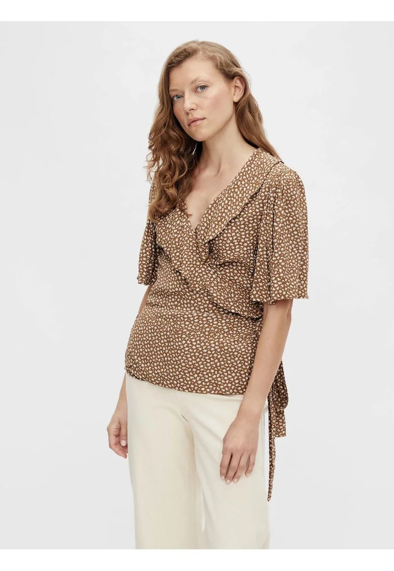 Bluza florala petrecuta,