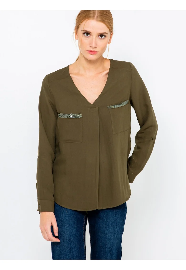 Bluza lejera cu buzunare pe piept,