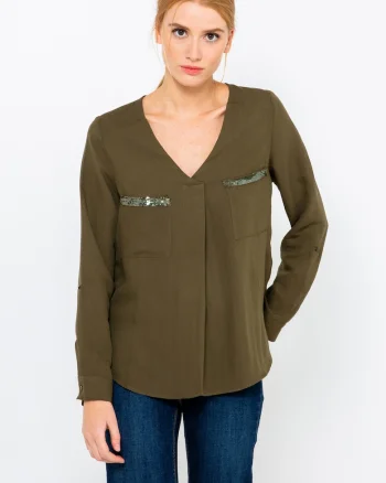 Bluza lejera cu buzunare pe piept,