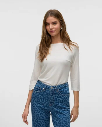 Bluza cu decolteu barcuta