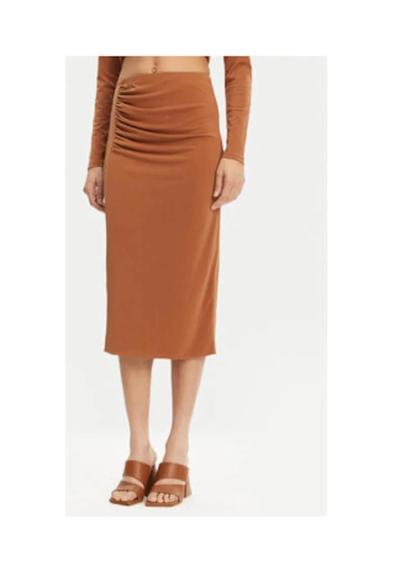 Fusta,  model UD0010, culoare cognac