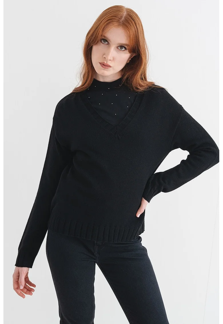 Pulover din amestec de lana cu decolteu in V, Negru