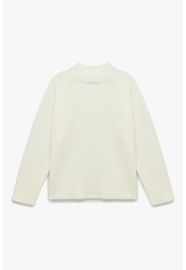 Pulovertricotat cu maneci raglan, Crem