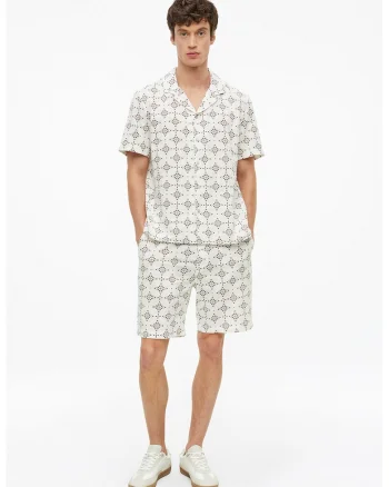 Pantaloni scurti cu model si snur, Bej deschis