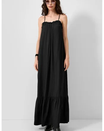 Rochie lunga lejera, Negru