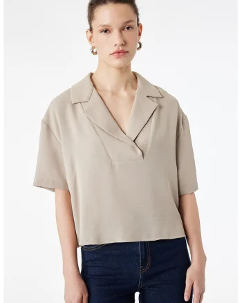 Bluza cu guler si revere, Grej