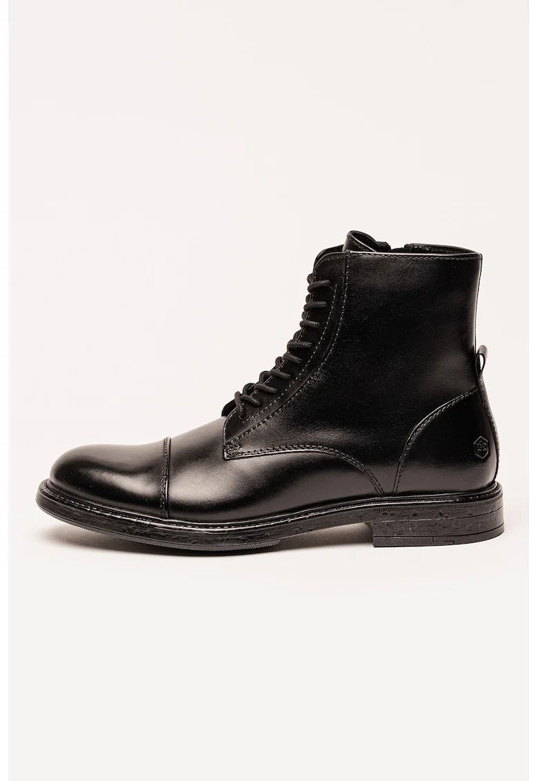 Ghete uni de piele, Negru